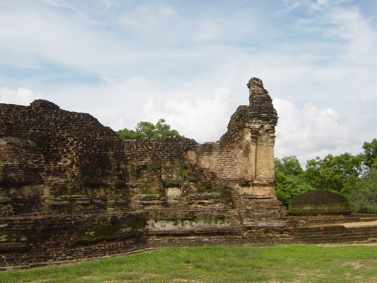 Polanaruwa ruins